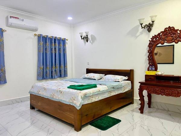 Lamoure\ Maison Hostel & Suite, Buchen Sie  Battambang Battambang