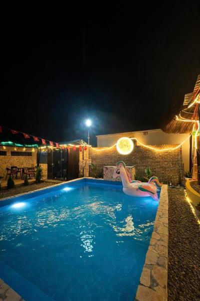 Charming - attractive - pristine nature - peaceful, Prenota  Hotel con piscina a Ninh Binh, Piscina