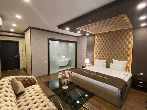 VIAGGIO HOTEl, Buchen Sie  Hotels in Jerewan mit Parkplatz, Parkplätze