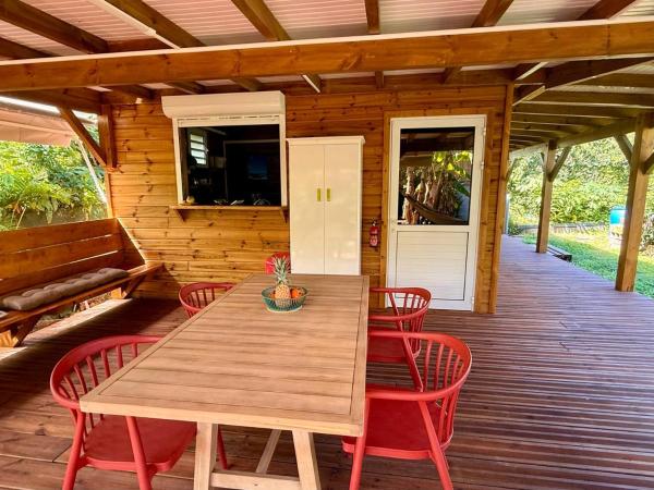 Charmant Bungalow Traditionnel Grande Terrasse, Reserva ahora  Sainte-Rose Basse-Terre