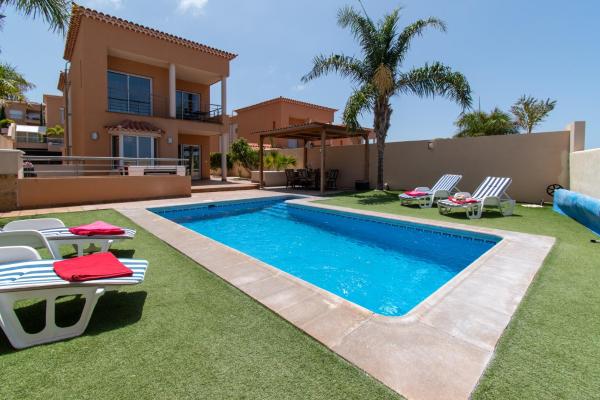 Villa Verde Private Heated Pool Sea Views, Buchen Sie  Hotels mit Pool in Teneriffa, Schwimmbad