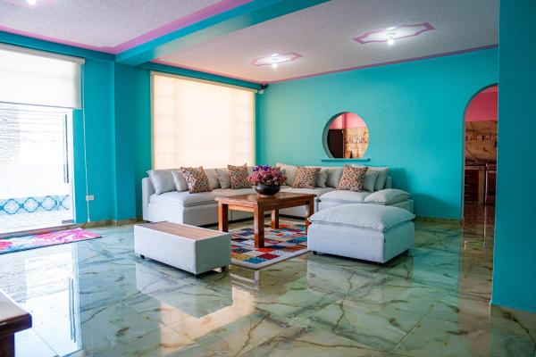 Bed and Breakfast VEGA, Prenota  Hotel a Cotacachi con parcheggio, Parcheggio