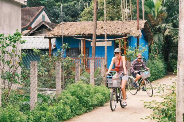 Danh Lam Homestay, Prenota  Hotel a Gia Lai con parcheggio, Parcheggio