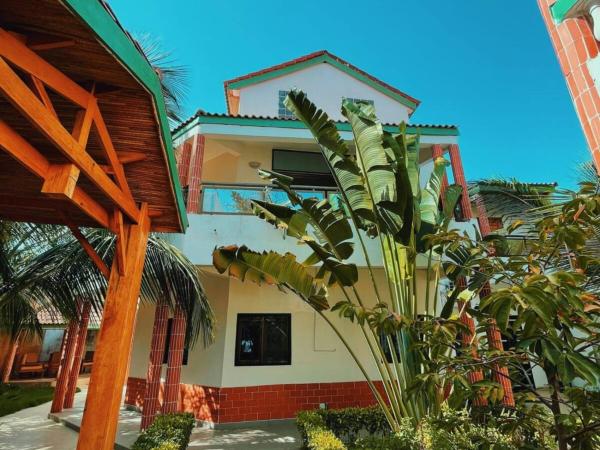Tekrour la case des hotes-La Demeure Atlantique, Buchen Sie  Hotels mit Pool in M'bour, Schwimmbad