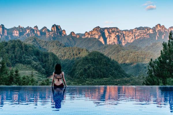 Forest Villa at Sunrise Resort, Prenota  Xinglong Hunan