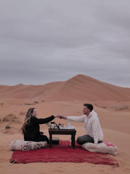Celestial Dunes Camp, Prenota  Merzouga Al-Rashidiyya