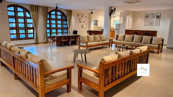 White Arc by MagoStays - 8BR Luxury Pool Villa, Réserver  Kothur Telangana