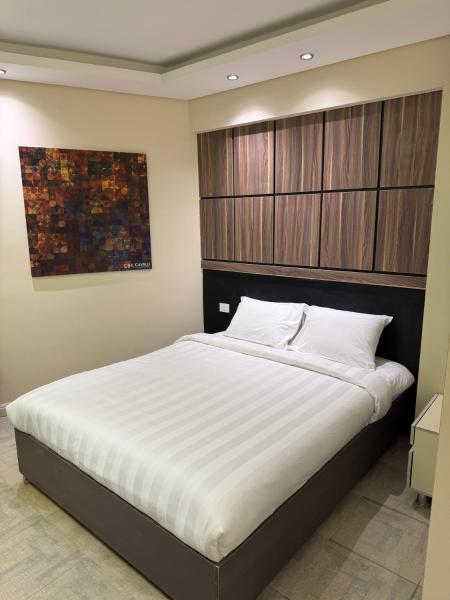 CBA - Cavalli Boutique Apartments, Prenota Appartamento Hotel con piscina a Mar Rosso, Piscina