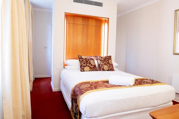 Linaker Art Deco Motel, Buchen Sie Motel Beechworth 