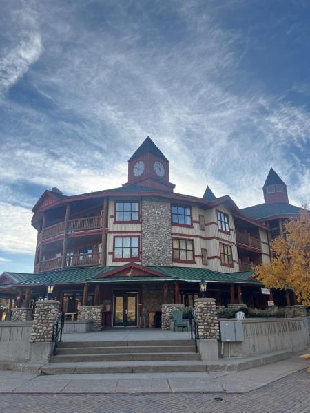 Polaris Lodge by StayIn, Prenota  Kimberley Kimberley Alpine