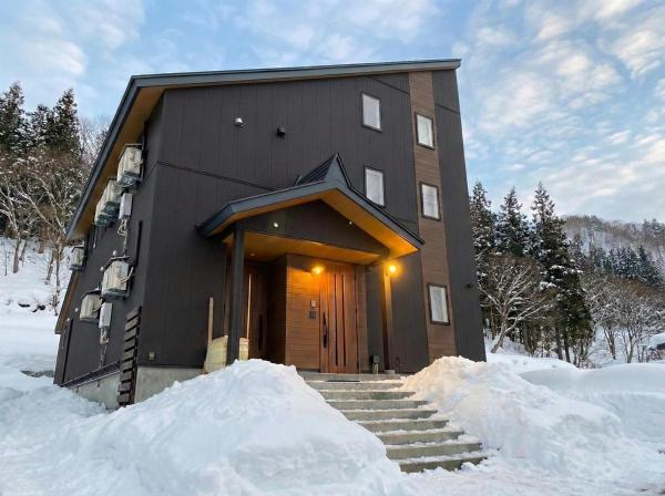 YAMA no STAY - NAGI no UCHI, Prenota  Hotel a Koshinetsu con parcheggio, Parcheggio