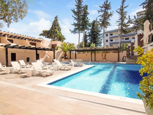 Villa Amélia - Sunny Way by Interhome, Prenota  Hotel a Algarve con parcheggio, Parcheggio