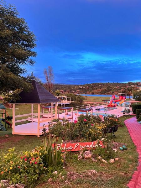 Cabañas La Bahia Escondida, Prenota  Hotel a Córdoba con piscina, Piscina