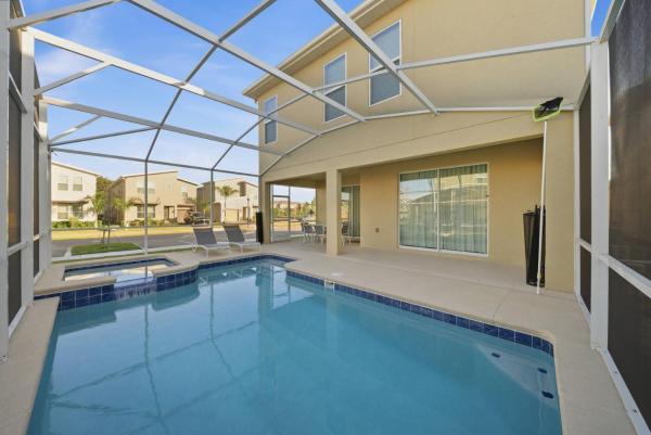 Villa 06 Bedrooms6 Bathrooms At ChampionsGate, Prenota  Hotel SPA a Florida, SPA