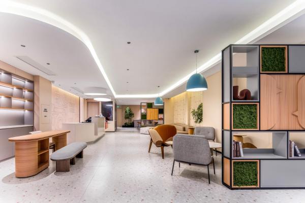 Home Inn Selected - Guilin City Center Close to HSR, Book  Xiangshan Guilin, near Guilin Liberation Bridge Wharf