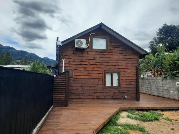 Cabañas Entre Cerros y Ríos, Buchen Sie  Hotels in Los Lagos mit Parkplatz, Parkplätze