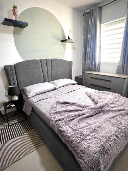Prive en centraal gelegen appartement, Book  Willemstad Curacao