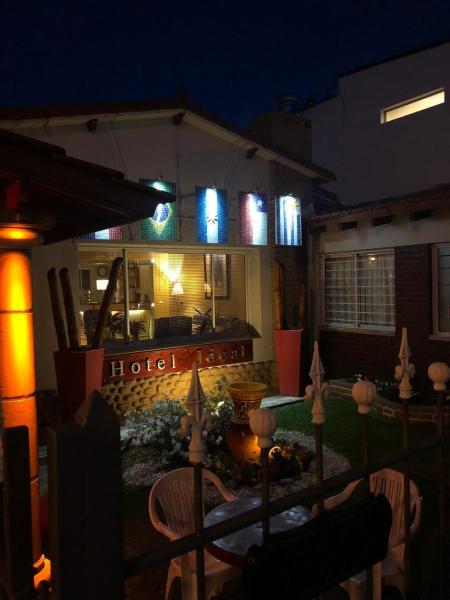 Hotel Ideal vcp, Prenota  Hotel a Córdoba con parcheggio, Parcheggio