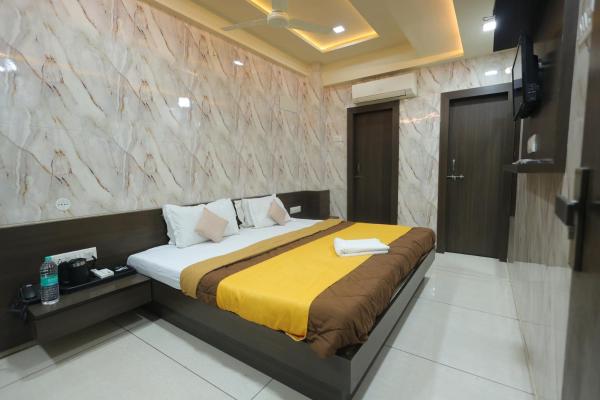 Hotel Hari Palace, Réserver  Rajkot Gujarat