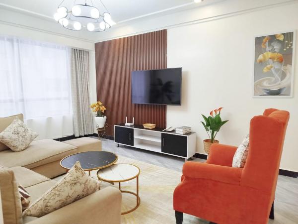 classy executive two bedroom apartment with swimming fully equipped gym ample parking space and amazing scenic views, Buchen Sie Ferienwohnung Nairobi CBD Nairobi