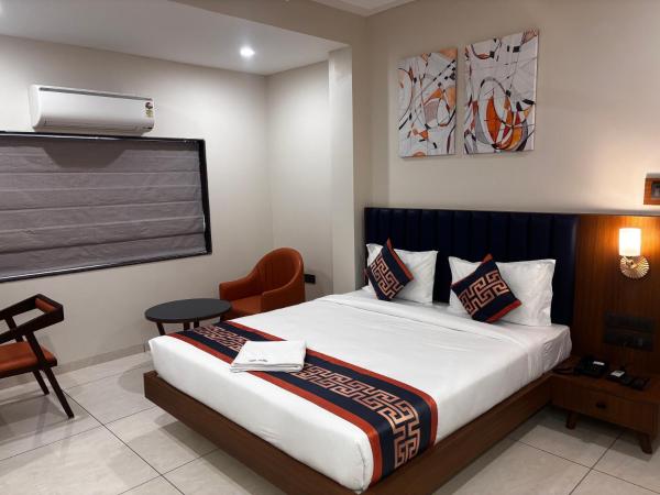 Hotel Tulsi Icon, Réserver  Surate Gujarat