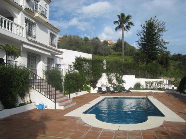 Holiday Home Villa La Recalada mit Privatpool by Interhome, Prenota  Hotel a Costa del Sol con piscina, Piscina