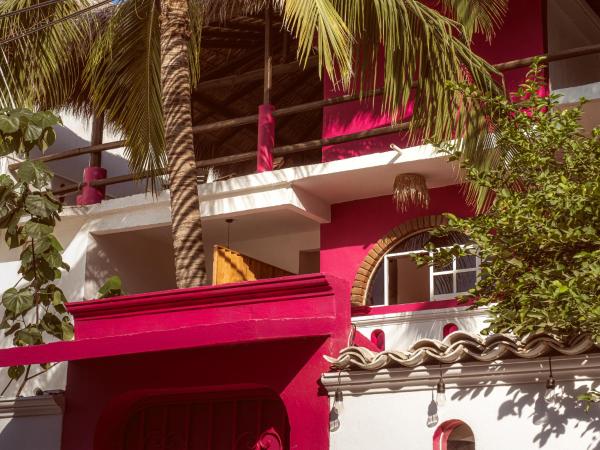 Casa Porta Rosa, Buchen Sie  Brisas de Zicatela Oaxaca