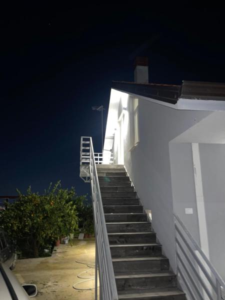 Liçi GuestHouse, Réserver  Linzë Tirana County