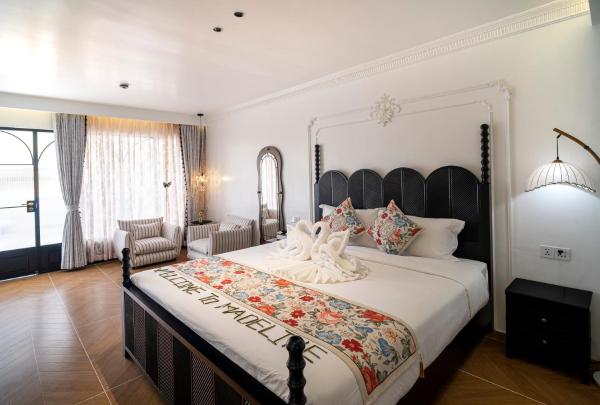 Madeline Paradise Resort, Buchen Sie  Hotels in Bohol mit Parkplatz, Parkplätze
