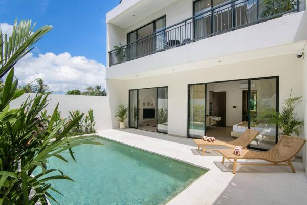 Modern 3BR Retreat Close to Pererenan & Canggu, Reserva ahora  Hoteles con piscina en Bali, Piscina