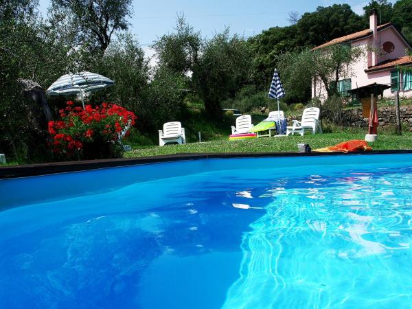 Agriturismo La Bianca Fattoria, Prenota  Hotel a Sarzana con piscina, Piscina