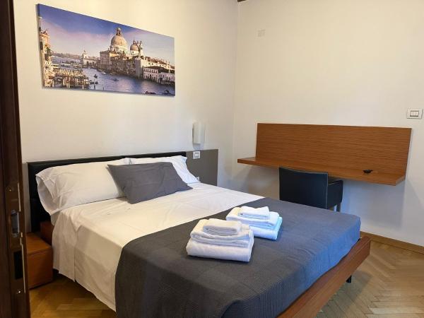 Osteria Locanda Veneta, Prenota  Hotel a Veneto con parcheggio, Parcheggio