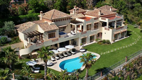 Gran Villa San Pietro, Prenota  Hotel a Costa del Sol con piscina, Piscina