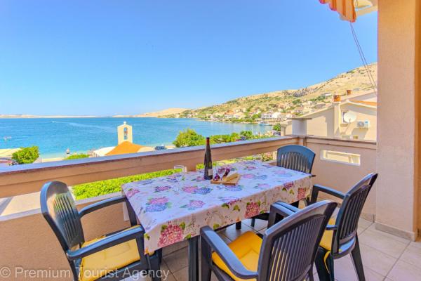Zutenica, Book  Kvarner Hotels with a Parking, Parking