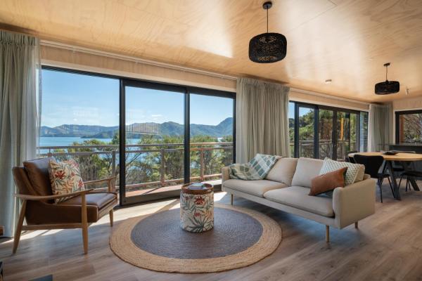 Kahikatea Bay Retreat - Boat access only, Buchen Sie   