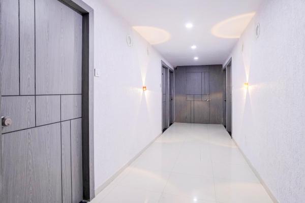 Hotel O 7 Square Hotel, Buchen Sie  Rānder Gujarat
