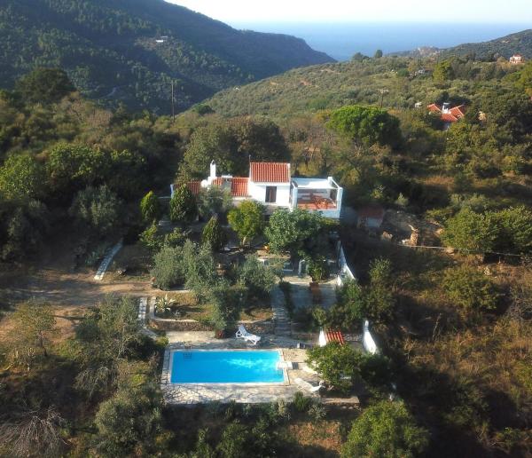 Private Hilltop Villa with Pool & Panoramic Views - Country Villa Kalimera, Prenota  Hotel a Sporadi con piscina, Piscina
