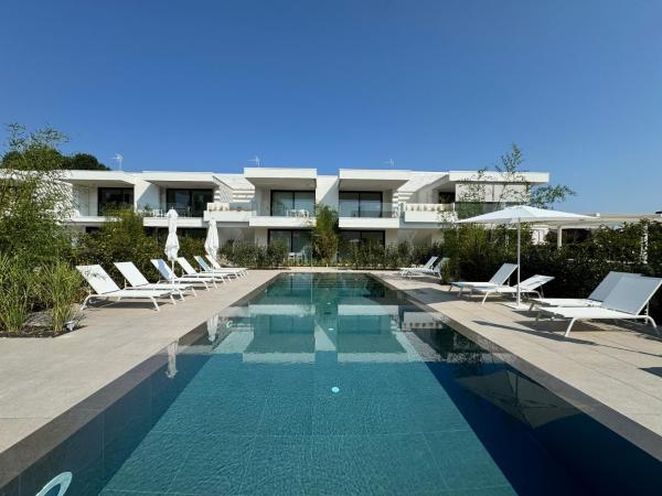 Venice Beach Apartments, Prenota Appartamento Hotel con piscina a Veneto, Piscina