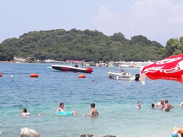 Vila Oscar, Buchen Sie Hotel Hotels in Qark Vlora mit Parkplatz, Parkplätze