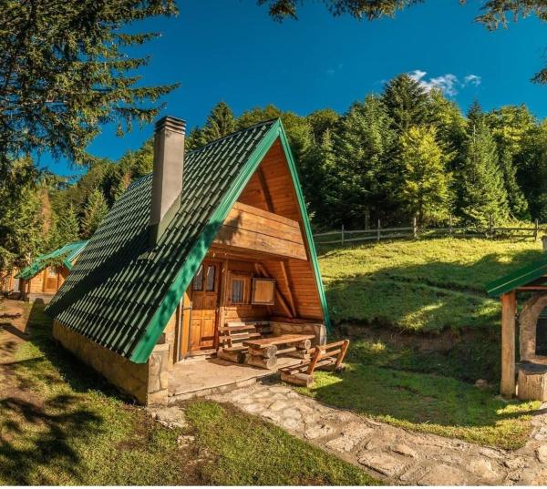 Koliba Simonović-Šiško jezero, Prenota  Hotel a Bjelasica con colazione, Colazione
