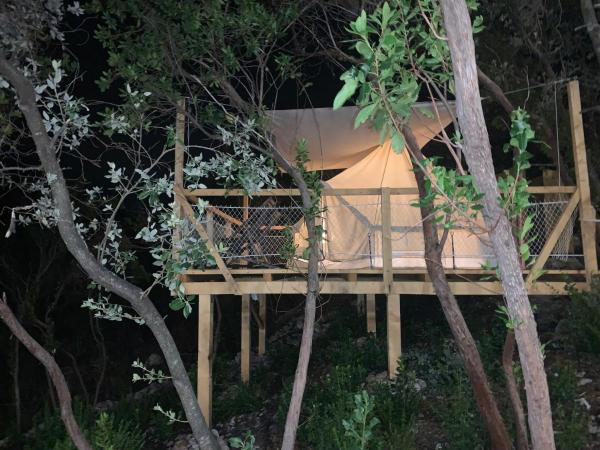 Bigova Glamping, Buchen Sie Campingplatz Camping & Glamping in Kotor Riviera, Campingplatz