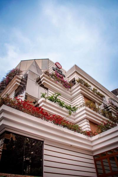 Best Western Plus Hotel Stofella, Reserva ahora Hotel Hoteles en Guatemala con aparcamiento, Aparcamiento