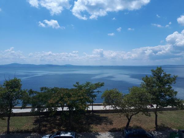 Стаи за гости WEST, Prenota  Pomorie 