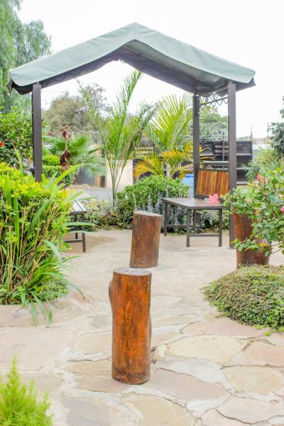 Motseleng Guest House, Prenota  Hotel a Palapye con colazione, Colazione