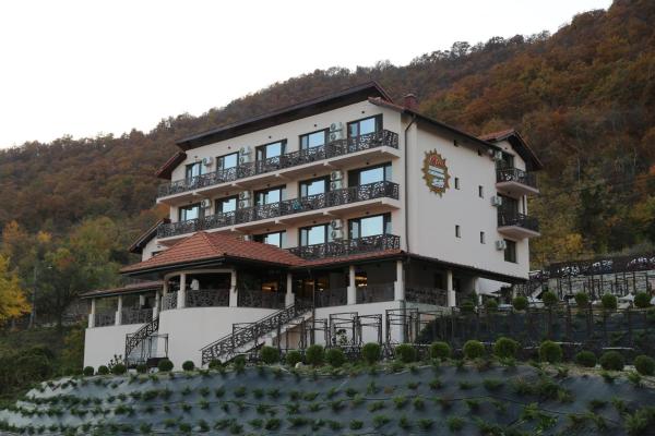 . Pensiunea Bliss, Reserva ahora Hotel Dubova Mehedinti