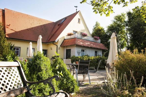 Weinhof Grosch, Buchen Sie  Sugenheim Bayern