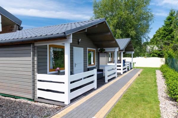 Mielenko Domki Wakacyjny Raj, Reserva ahora  Hoteles en Pomerania Occidental con piscina, Piscina