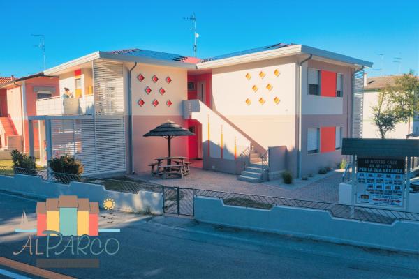 Villa Helen, Prenota  Hotel a Veneto con parcheggio, Parcheggio