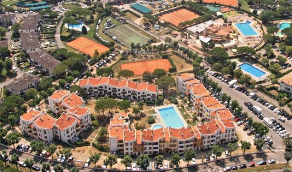 CALA LUNA, Reserva ahora  Hoteles en Véneto con piscina, Piscina