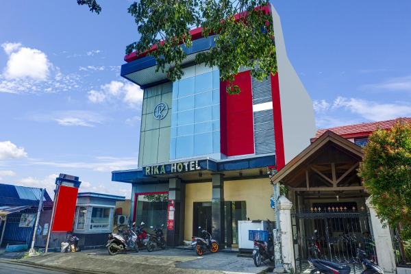 Hotel O near Mall Panakukang formerly Rika Hotel Makassar, Prenota Hotel Hotel a Sulawesi con parcheggio, Parcheggio